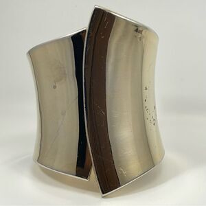 Gold Tone Vintage Wide Clamper Bangle Bracelet 6.5” Abstract Unique Large